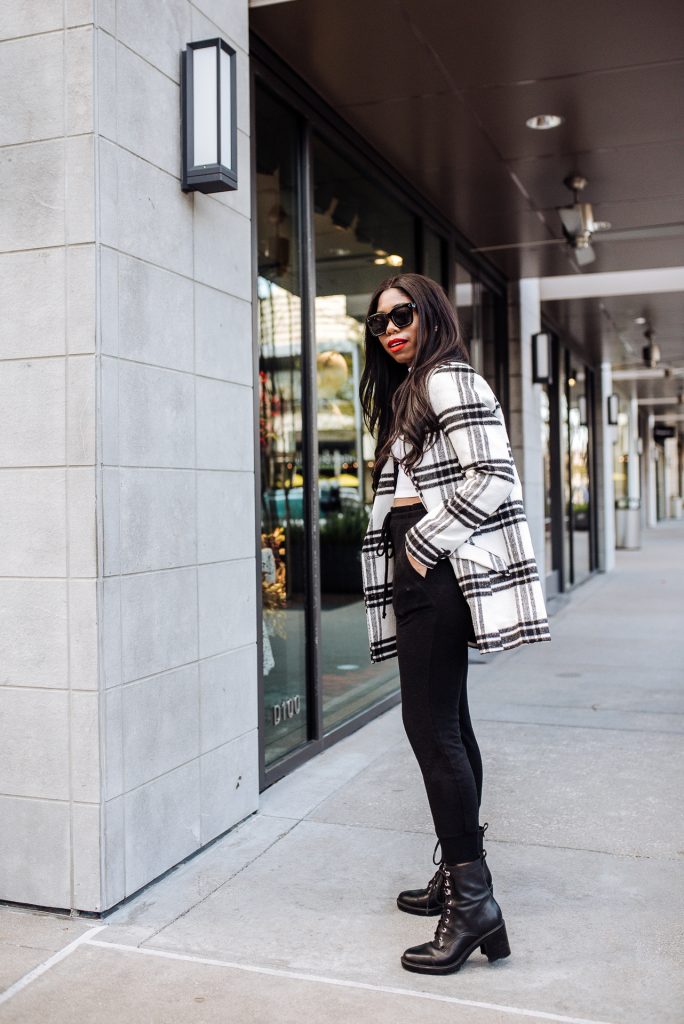 winter travel outfits, winter fashion, winter outfits, plaid coat, black women with style, steph taylor jackson